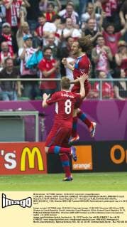 12.06.2012, Breslau, UEFA EURO 2012 GREECE VS CZECH REPUBLIC DAVID LIMBERSKY Czech Republic 8 PETR JIRACEK Czech Republic 19 --- Newspix.pl  BOR_20120612_1156