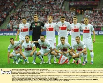Mannschaftsbild Polen: 22 Przemyslaw Tyton, 2 Sebastian Boenisch, 13 Marcin Wasilewski, 15 Damien Perquis, 5 Dariusz Dudka, 7 Eugen Polanski, 10 Ludovic Obraniak, 11 Rafal Murawski, 16 Jakub Kuba Blaszczykowski, 20 Lukasz Piszczek, 9 Robert Lewandowski  20120612LUK017