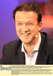 Leipzig, Bayerischer Bahnhof, 12.06.2012, Fußball EM , ARD Fernsehübertragung WALDIS CLUB + Publik Viewing. , Im Bild: Fredi Bobic (Ex-Fußballer, Manager VfB Stuttgart). ,