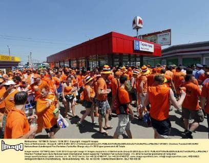 Fans of Netherlands - Group B: UEFA EURO 2012 xVIxHenkxJanxDijksxIVx 973061