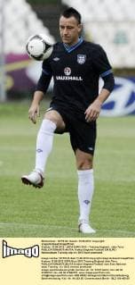 Krakow, 13.06.2012 - UEFA EURO 2012 - Training England - John Terry 