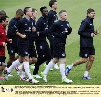 Krakow, 13.06.2012 - UEFA EURO 2012 - Training England - Wayne Rooney - Steven Gerrard - John Terry 