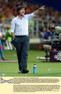 FUSSBALL EUROPAMEISTERSCHAFT 2012 VORRUNDE Niederlande - Deutschland 13.06.2012 Trainer Joachim Loew (Deutschland) 