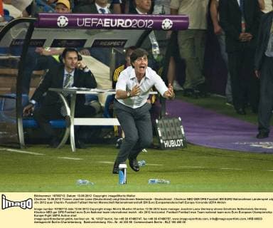 Charkow 13.06.2012 Trainer Joachim Loew (Deutschland) zeigt Emotionen Niederlande - Deutschland