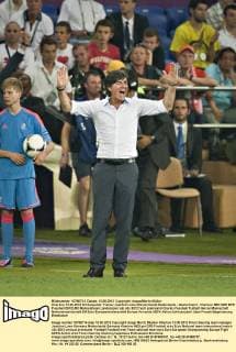 Charkow 13.06.2012 Schlussjubel: Trainer Joachim Loew (Deutschland) Niederlande - Deutschland