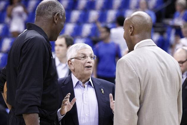 12 June 2012: David Stern, commissioner of the National Basketball Association, talks to Bruce Bowen prior to the Oklahoma City Thunder 105-94 victory over the Miami Heat, in Game 1 of the 2012 NBA Basketball Herren USA Finals, at the Chesapeake Energy Arena, Oklahoma City, Oklahoma, USA. NBA Basketball Herren USA JUN 12 The Finals - Heat at Thunder - Game 1 Icon012120612141 EDITORIAL USE ONLY
