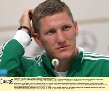 FUSSBALL - EURO 2012, GER, PK DANZIG,POLEN,14.JUN.12 - FUSSBALL - UEFA Europameisterschaft 2012 in Polen und der Ukraine, Pressekonferenz Nationalteam Deutschland. Bild zeigt Bastian Schweinsteiger (GER). 