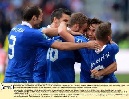 Jubel nach dem Tor von Andrea PIRLO (ITA) zum 1:0 - 14.06.2012, Poznan - UEFA EURO 2012 - Italien vs Kroatien - allexsabba