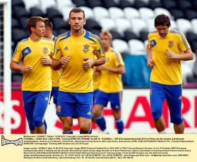 FUSSBALL - EURO 2012, UKR vs FRA, Training DONETSK,UKRAINE,14.JUN.12 - FUSSBALL - UEFA Europameisterschaft 2012 in Polen und der Ukraine, Länderspiel, Gruppenphase, Ukraine vs Frankreich, Vorberichte, Abschlusstraining Ukraine. Bild zeigt Andriy Shevchenko (UKR). 
