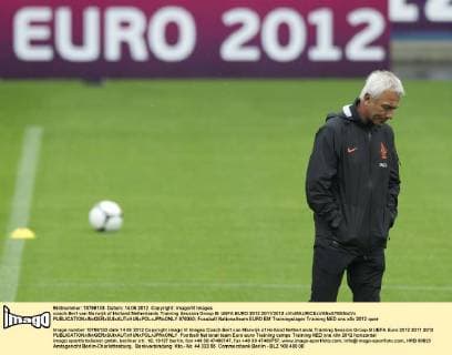 coach Bert van Marwijk of Holland Netherlands Training Session Group B: UEFA EURO 2012 2011 2012 xVIxMAURICExVANxSTEENxIVx 976050