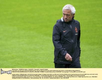 coach Bert van Marwijk of Holland Netherlands Training Session Group B: UEFA EURO 2012 2011 2012 xVIxMAURICExVANxSTEENxIVx 976080