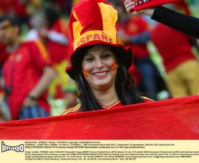 FUSSBALL - EURO 2012, DANZIG, 14.JUN.12 - FUSSBALL - UEFA Europameisterschaft 2012, Länderspiel, Gruppenphase, Spanien. Bild zeigt einen Fan. 
