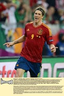 FUSSBALL EUROPAMEISTERSCHAFT 2012 VORRUNDE Spanien - Irland 14.06.2012 Fernando Torres (Spanien) bejubelt seinen Treffer zum 3:0  FUL2140612050