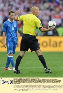 FUSSBALL EUROPAMEISTERSCHAFT 2012 VORRUNDE Italien - Kroatien 14.06.2012 Schiedsrichter Howard Webb 