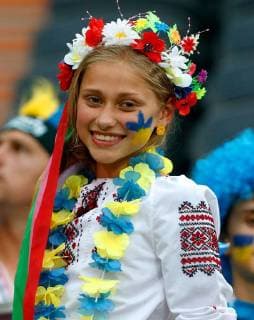 FUSSBALL - EURO 2012, DONETSK, 15.JUN.12 - FUSSBALL - UEFA Europameisterschaft 2012, Länderspiel, Gruppenphase, Ukraine. Bild zeigt Ukrajina Fans. 