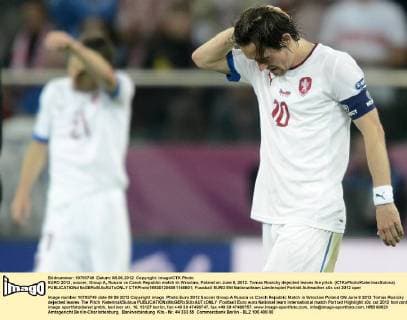 EURO 2012, soccer, Group A, Russia vs Czech Republic match in Wroclaw, Poland on June 8, 2012. Tomas Rosicky dejected leaves the pitch. (CTKxPhoto KaterinaxSulova)  CTKPhoto169201206081148801