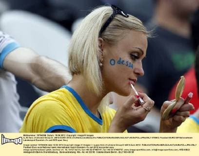 (L-R) fans of Ukraine Group D: UEFA EURO 2012 xVIxHenkxJanxDijksxIVx 978562