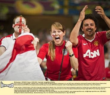 Kiew 15.06.2012 Schlussjubel. England Fans