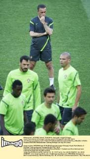 coach Paulo Bento of Portugal Training session Portugal EK 2012 2011 2012 xVIxWillemxJanxDijkdrentxIVx 979434