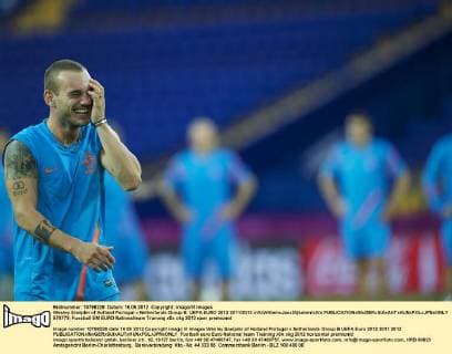Wesley Sneijder of Holland Portugal v Netherlands Group B: UEFA EURO 2012 2011 2012 xVIxWillemxJanxDijkdrentxIVx 979779