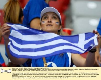 16.06.2012. Warsaw. EUROPEAN CHAMPIONSHIP, GREECE, Fans in the stands before the game starts xTOMASZxJASTRZEBOWSKIx  ActionPlus11291300