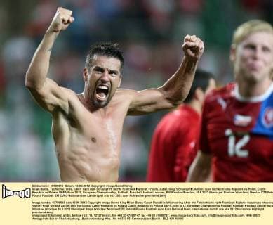 Milan Baros, Tschechei, links, jubelt nach dem Schlußpfiff, rechts Frantisek Rajtoral, Freude, Jubel, Sieg, Schlusspfiff, Aktion, quer Tschechische Republik vs Polen, Czech Republic vs Poland UEFA-Euro 2012, European Championship, Fußball, Fussball, football, soccer, EM Wroclaw Breslau, 16.6.2012 Municipal Stadium Wroclaw