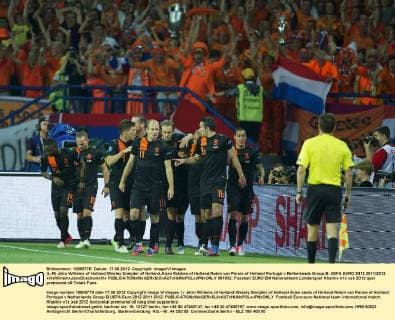 (L-R) Jetro Willems of Holland,Wesley Sneijder of Holland,Arjen Robben of Holland,Robin van Persie of Holland Portugal v Netherlands Group B: UEFA EURO 2012 2011 2012 xVIxWillemxJanxDijkdrentxIVx 981832