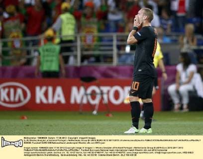 (L-R) Wesley Sneijder of Holland Portugal v Netherlands Group B: UEFA EURO 2012 2011 2012 xVIxHenkxJanxDijksxIVx 982038