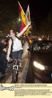 EURO 2012 . Deutschland : Autokorso KuDamm