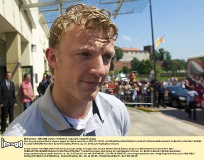 Dirk Kuyt of Holland Dutch players depart for Netherlands Euro 2012 2011 2012 xVIxMAURICExVANxSTEENxIVx 983996