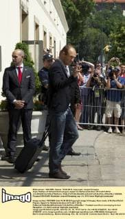 Arjen Robben of Holland Dutch players depart for Netherlands Euro 2012 2011 2012 xVIxMAURICExVANxSTEENxIVx 983999