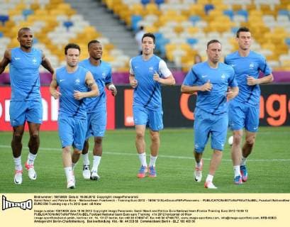 Samir Nasri und Patrice Evra - Nationalteam Frankreich - Training Euro 2012 - 18 06 12 NLeGouicxFEPxPanoramic - 