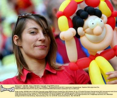 FUSSBALL - EURO 2012, DANZIG,18.JUN.12 - FUSSBALL - Europameisterschaft 2012, Länderspiel, Gruppenphase, Spanien. Bild zeigt einen Fan. 