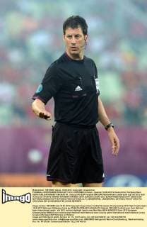 FUSSBALL EUROPAMEISTERSCHAFT 2012 VORRUNDE Kroatien - Spanien 18.06.2012 Schiedsrichter Wolfgang Stark (GER) 