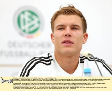 FUSSBALL - EURO 2012, GER, PK DANZIG,POLEN,19.JUN.12 - FUSSBALL - UEFA Europameisterschaft 2012 in Polen und der Ukraine, Länderspiel, Nationalteam Deutschland, Pressekonferenz. Bild zeigt Holger Badstuber (GER). 