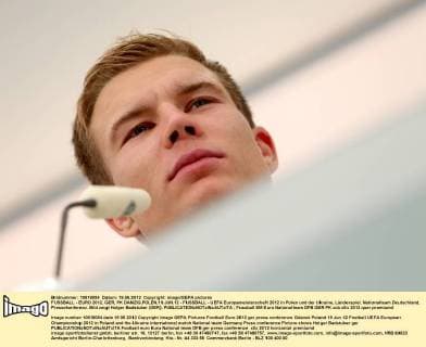 FUSSBALL - EURO 2012, GER, PK DANZIG,POLEN,19.JUN.12 - FUSSBALL - UEFA Europameisterschaft 2012 in Polen und der Ukraine, Länderspiel, Nationalteam Deutschland, Pressekonferenz. Bild zeigt Holger Badstuber (GER). 