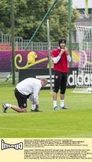 WROCLAW 20 06 2012 PETR CECH Czech Republic 1 TRAINING OF CZECH REPUBLIC NATIONAL FOOTBALL TEAM AT MUNICIPAL STADIUM OPOROWSKA WROCLAW -  BOR_20120620_1984