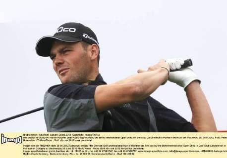 Der deutsche Golfprofi Martin Kaymer beim Abschlag während der BMW International Open 2012 im Golfclub Lärchenhof in Pulheim bei Köln am Mittwoch, 20. Juni 2012. Foto: Peter Brenneken TriAss-Photo