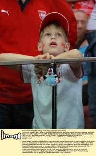 WARSAW, June 21, 2012 -- A Fan of the Czech Republic reacts during the quarterfinal match between the Czech Republic and Portugal at the Euro 2012 football championships in Warsaw, Poland, June 21, 2012. (Xinhua Gao Fan) (jyc) POLAND-WARSAW-EURO 2012 FOOTBALL CHAMPIONSHIPS-CZECH VS PORTUGAL 