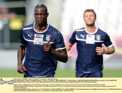 Mario BALOTELLI, Antonio CASSANO (Italien) - Krakow, 21.06.2012 - UEFA EURO 2012 - Training Italien - allexsabba