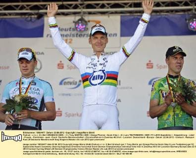 Podium - v.l.n.r. (2.) Bert GRABSCH (GER) - (1.) Tony MARTIN ( GER Omega Pharma - Quick Step ) - (3.) Lars TEUTENBERG ( GER FC LEXXI Speedbike ) - Siegerehrung - Jubel - Freude - Emotionen - quer - Event: Deutsche Meisterschaften - Einzelzeitfahren in Zwenkau 43.0 km - Location: Deutschland - Europa - Datum: 22.06.2012 - Contact