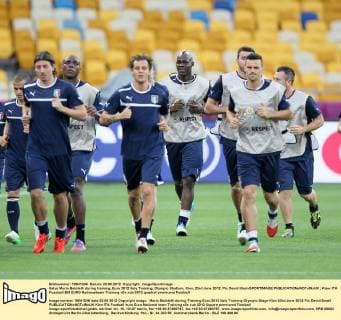 Italys Mario Balotelli during training..Euro 2012 Italy Training, Olympic Stadium, Kiev, 23rd June 2012. Pic David Klein SPORTIMAGE EDITORIAL USE ONLY. No use with unauthorised audio, video, data, fixture lists, club league logos or live services. Online in-match use limited to 120 images, no video emulation. No use in betting, games or single club league player publications.