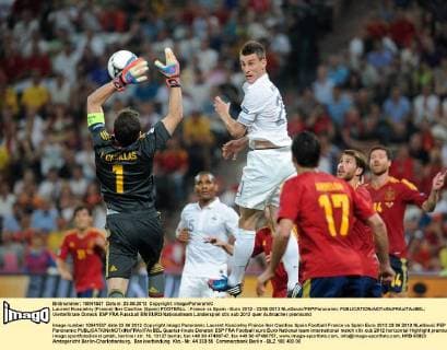 Laurent Koscielny (France) Iker Casillas (Spain) FOOTBALL : France vs Spain - Euro 2012 - 23 06 2012 NLeGouic FEP Panoramic 