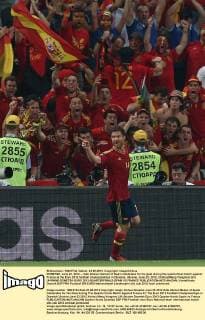 DONETSK, June 23, 2012 -- Xabi Alonso (below) of Spain celebrates for his goal during the quarterfinal match against France at the Euro 2012 football championships in Donetsk, Ukraine, June 23, 2012. (Xinhua Meng Yongmin) (lm) UKRAINE-DONETSK-EURO 2012-QUARTERFINALS-SPAIN VS FRANCE 