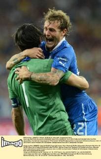 Gianluigi BUFFON, Alessandro DIAMANTI (Italy) Kiev 24 06 2012 Euro 2012 allexsabba