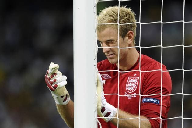 Joe HART (ENG),Torwart,Aktion,Einzelbild,angeschnittenes Einzelmotiv,Halbfigur,halbe Figur,gestik,gibt Anweisungen. Spiel 28,Viertelfinale ,England (ENG)-Italien(ITA) am 24.06.2012 in Kiew. Fussball UEFA EURO 2012 P o l e n U k r a i n e vom 08.06. - 01.07.2012.