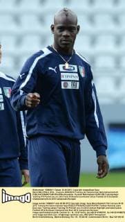 Mario BALOTELLI (ITA) - Cracovia 26 06 2012 Training der italienischen Nationalmannschaft allexsabba