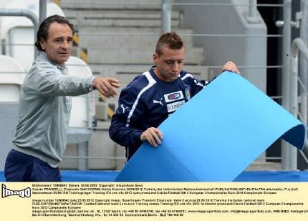 Cesare PRANDELLI, Emanuele GIACCHERINI (Italia) Cracovia 26 06 2012 Training der italienischen Nationalmannschaft allexsabba