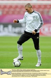 Training Deutschland: N Z BASTIAN SCHWEINSTEIGER  20120627LUK005