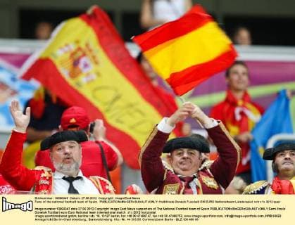Fans of the national football team of Spain. 